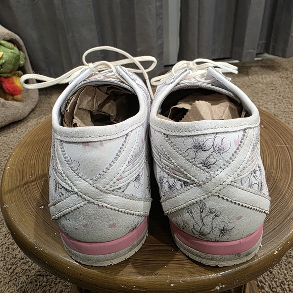 Onitsuka Tiger by Asics White and Pink Floral Sneakers - Picture 4 of 5